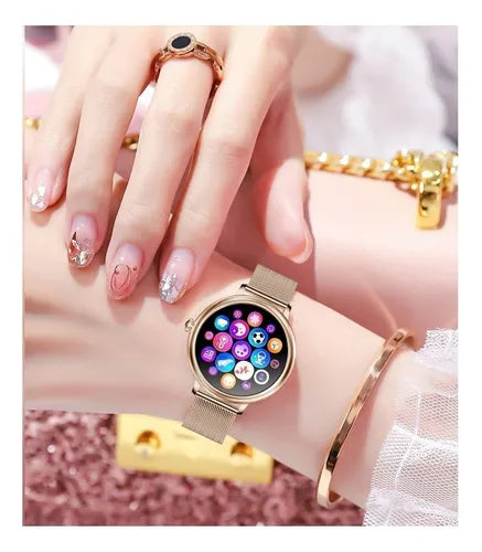 Smartwatch Genérico con Caja y Bisel Dorado, Malla Rosa de Silicona | Elegancia y Funcionalidad